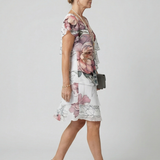 Kualani | Robe florale propre à longueur genou