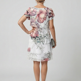 Kualani | Robe florale propre à longueur genou