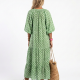 Apolline | Robe midi à manches trois quarts et décolleté en V à motifs