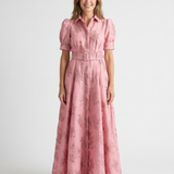 Xanthea | Robe chemise maxi à manches courtes et ceinture florale texturée
