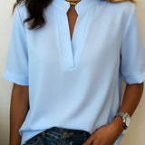 Margaux | Blouse Chic à Col en V et Détail Doré