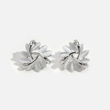 Lara | Boucles d'oreilles créoles avec des pétales d'opale dorés